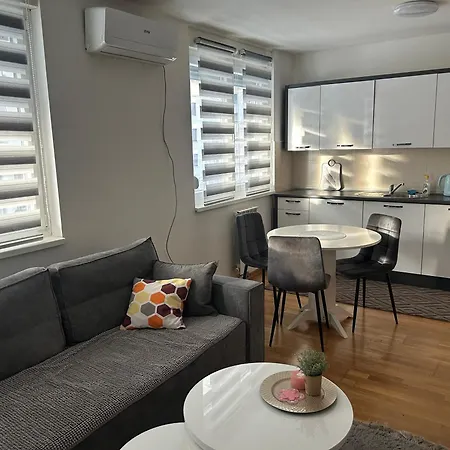 Mija-meri Apartamento Tuzla